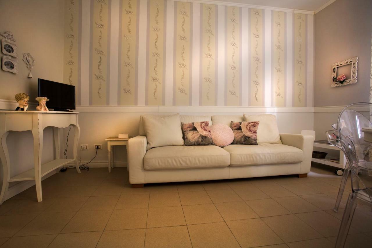 Apartament Casa Di Charme "Rosa-Rosae" Werona Zewnętrze zdjęcie