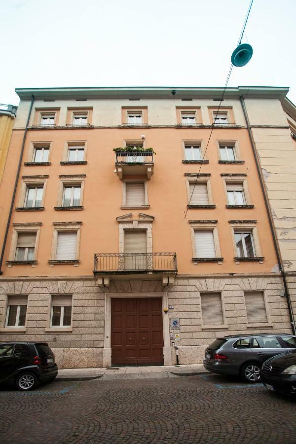 Apartament Casa Di Charme "Rosa-Rosae" Werona Zewnętrze zdjęcie